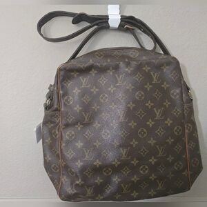Louis Vuitton Monogram Canvas Marceau GM Messenger Bag